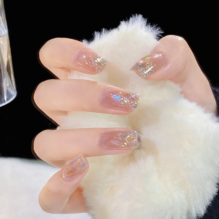 Acrylic nail set with sparkling holographic accents Kalsten