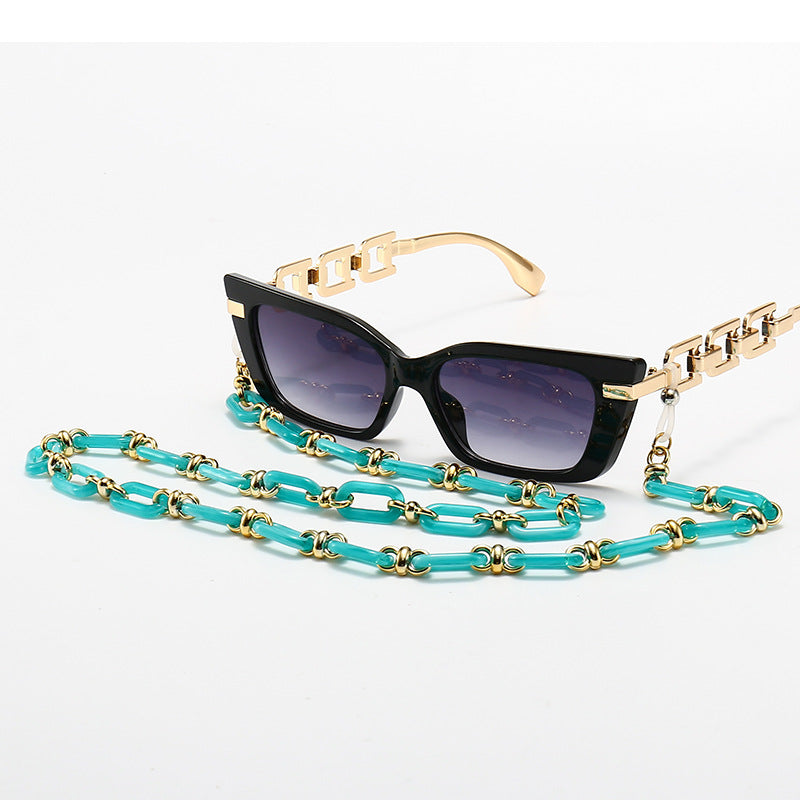 Fashion Cat-Eye Sunglasses with Elegant Chain Kalsten