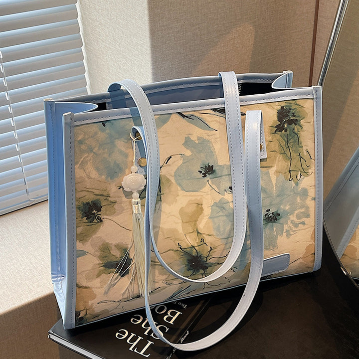 Elegant Floral Pattern Handbag