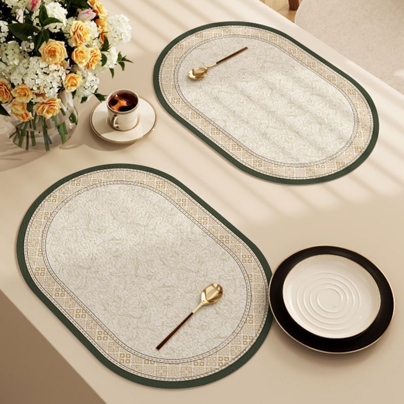 Decorative Table Mat Kalsten