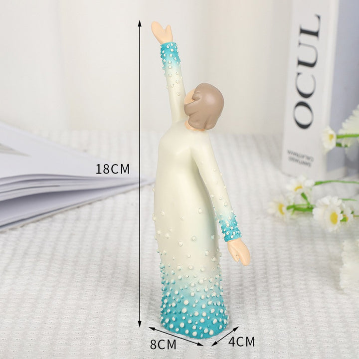 Artistic Figurine Trio Kalsten