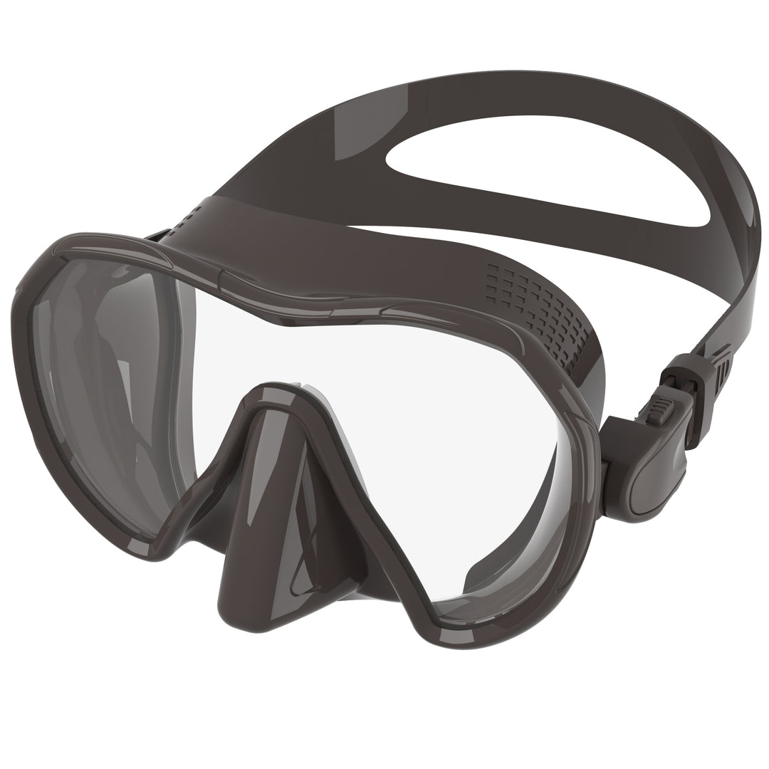 Diving mask with secure fit and innovative anti-fog system Kalsten