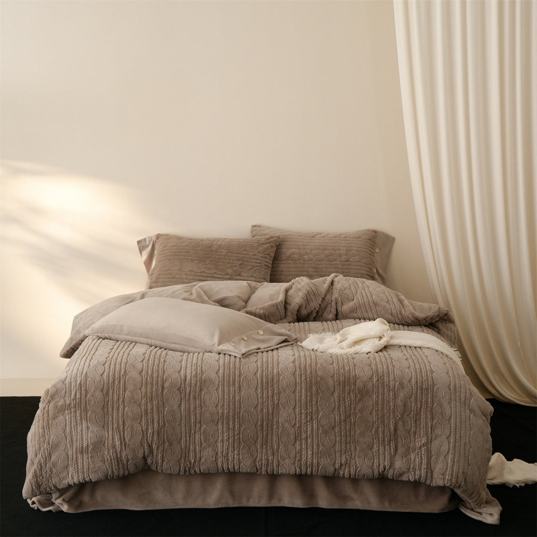 Luxurious textured chenille cuddle bedding set