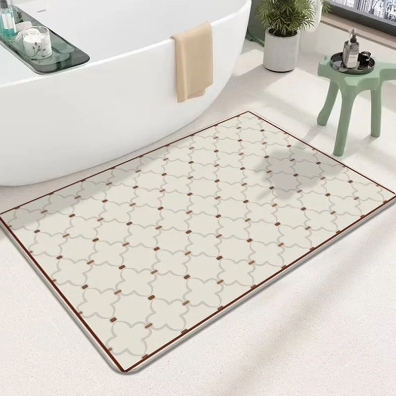 Geometric Patterned Bath Mat Kalsten