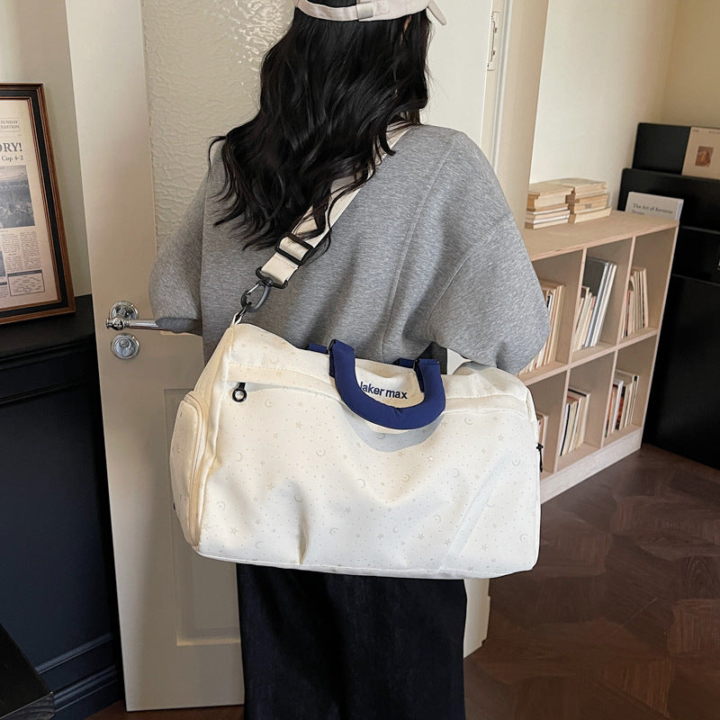 Stylish Travel Duffel Bag with Premium Water-Resistant Material Kalsten