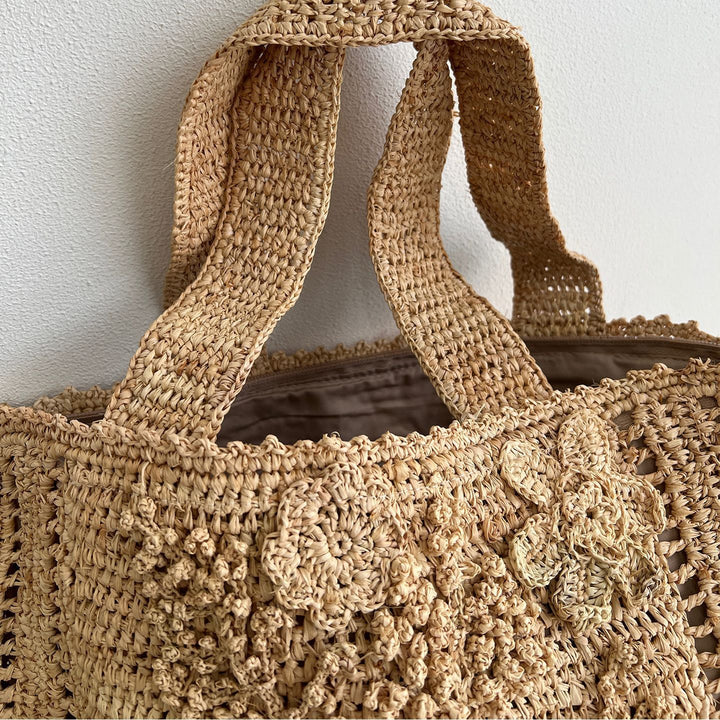 Handmade straw bag with floral details Kalsten