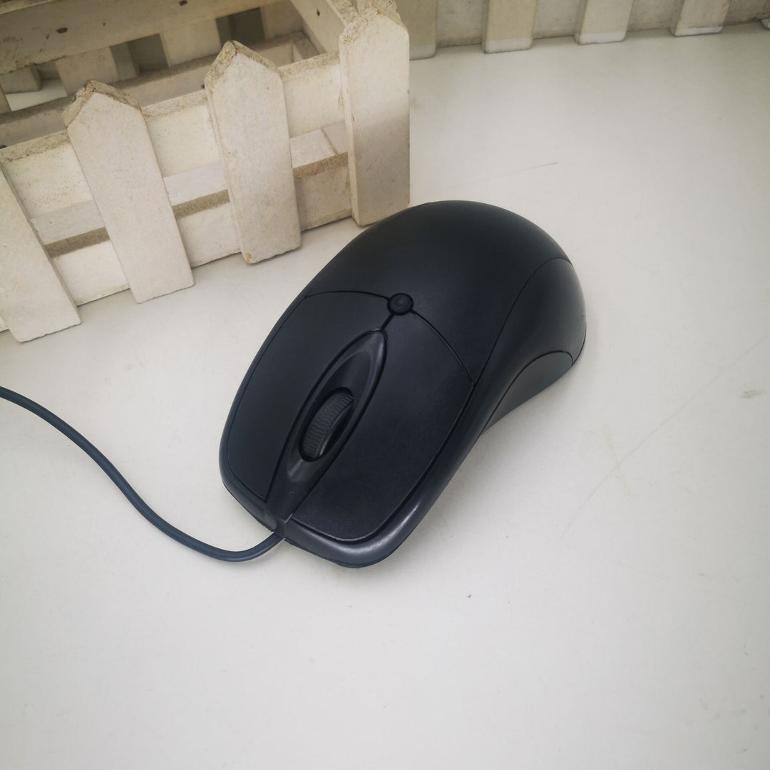 Wired Gaming Mouse with High Precision Sensor Technology Kalsten