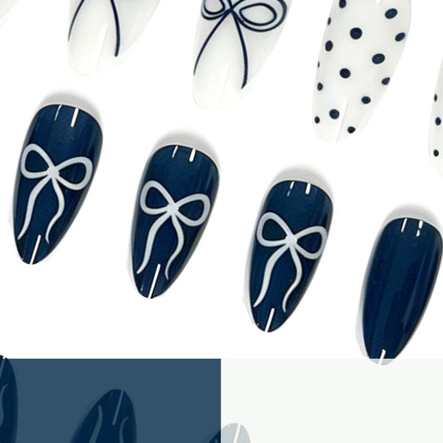 Nautical-Inspired Gel Nail Art Kalsten