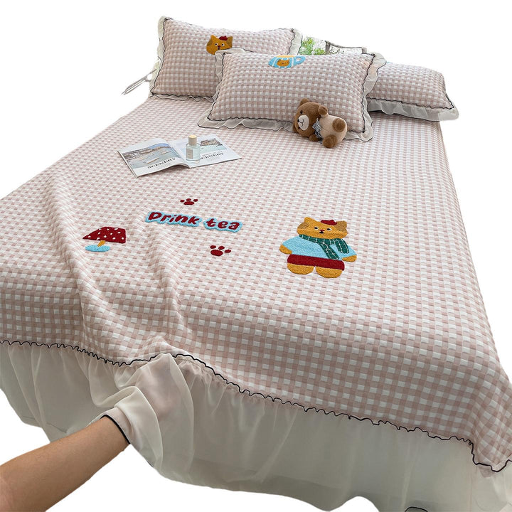 Women's cuddly blanket with playful panda motif and high-quality cotton surface Kalsten