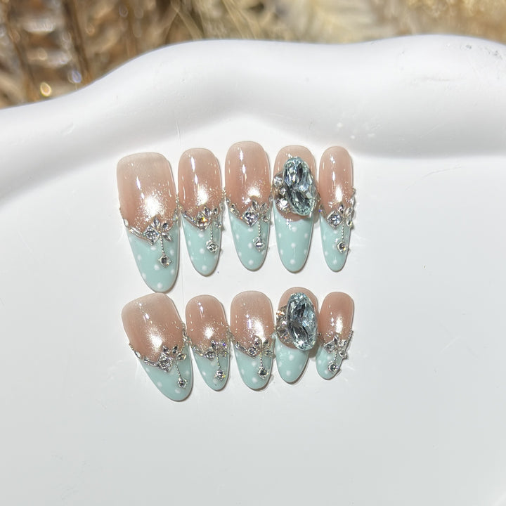 Elegant Decorative Press-On Nail Set with Gemstone Accents Kalsten