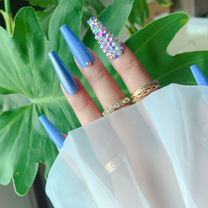 Glamorous Rhinestone-Embellished Stiletto Nails