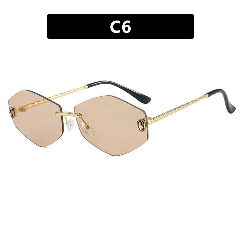 Women's geometric sunglasses in modern design with elegant metal frame Kalsten