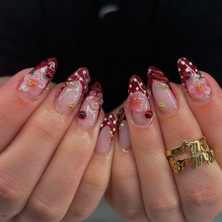 Artistic Floral Press-On Nail Art Set with Ladybug Design Kalsten
