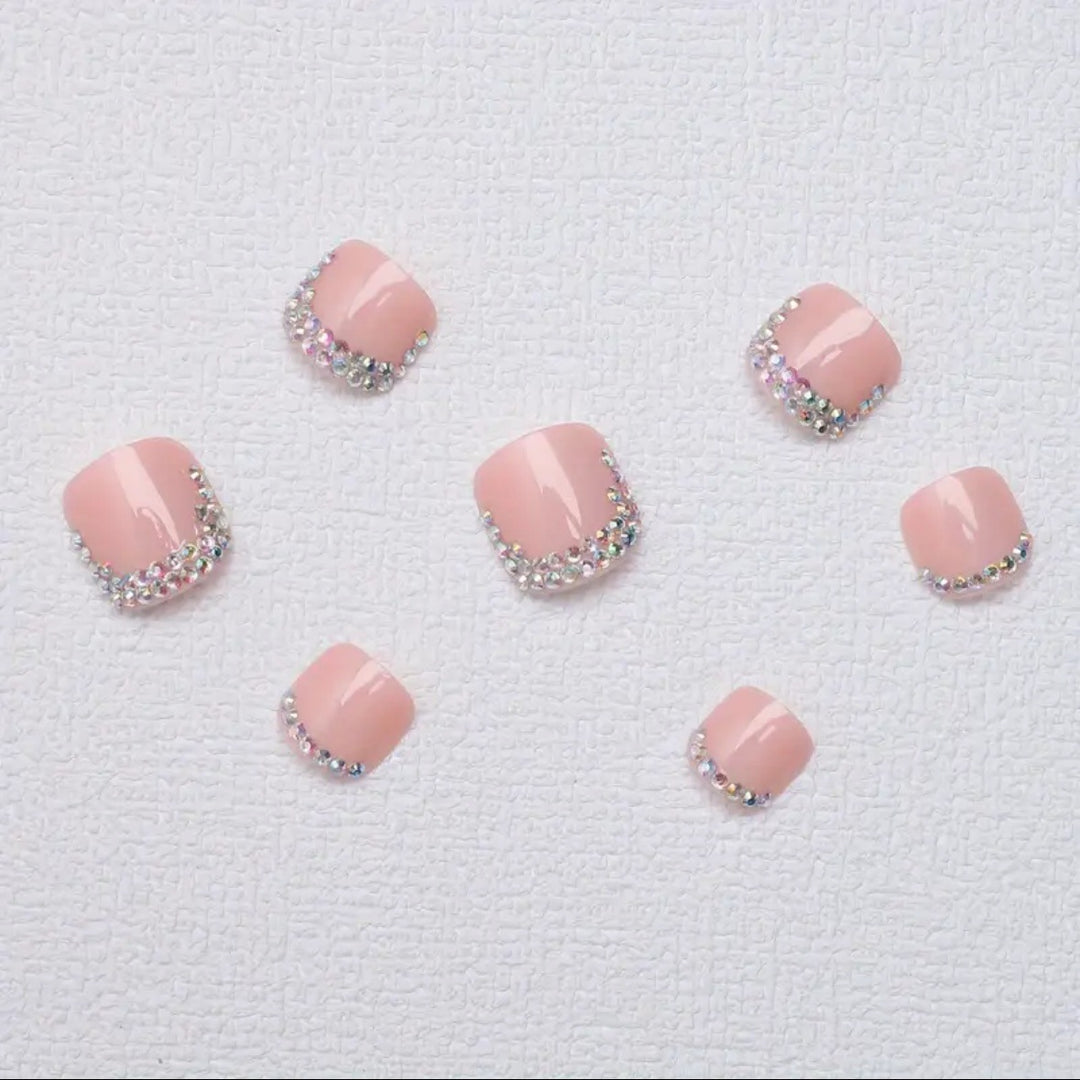 Rhinestone-Embellished Press-On Toenails Kalsten