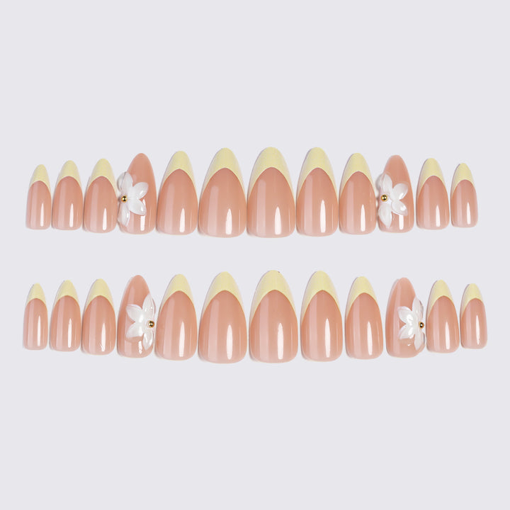 Nail art set with elegant flower decorations and luxurious color gradient Kalsten