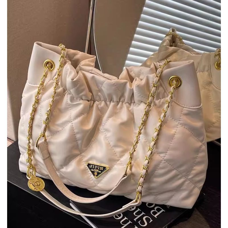 Chic Quilted Shoulder Bag Kalsten