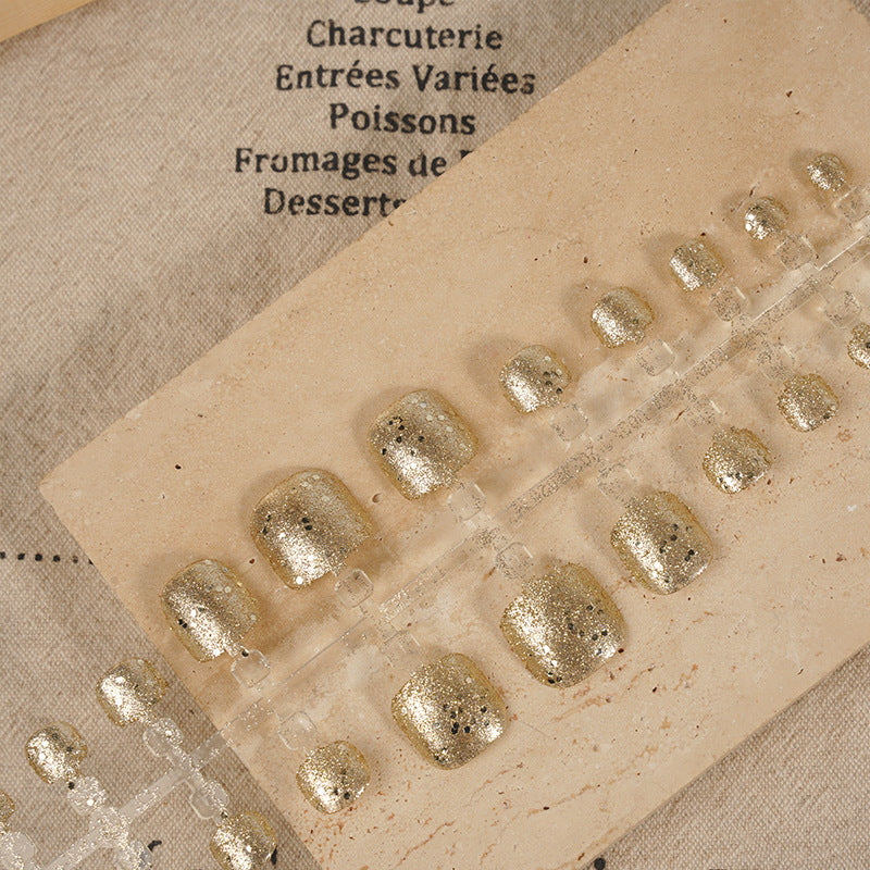 Glittery Press-On Nail Art Kit Kalsten