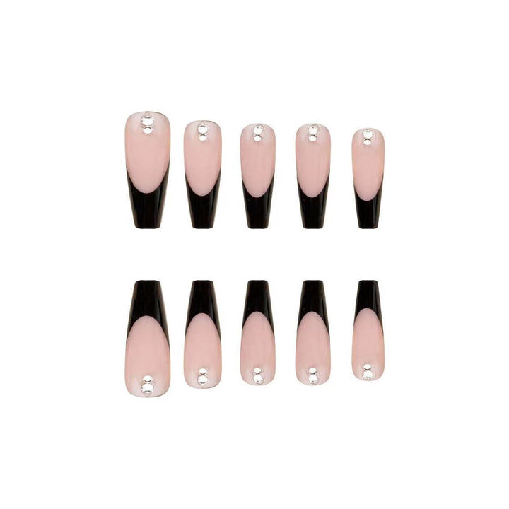 Trendsetting Stiletto Press-On Nail Art Set with Rhinestone Accents