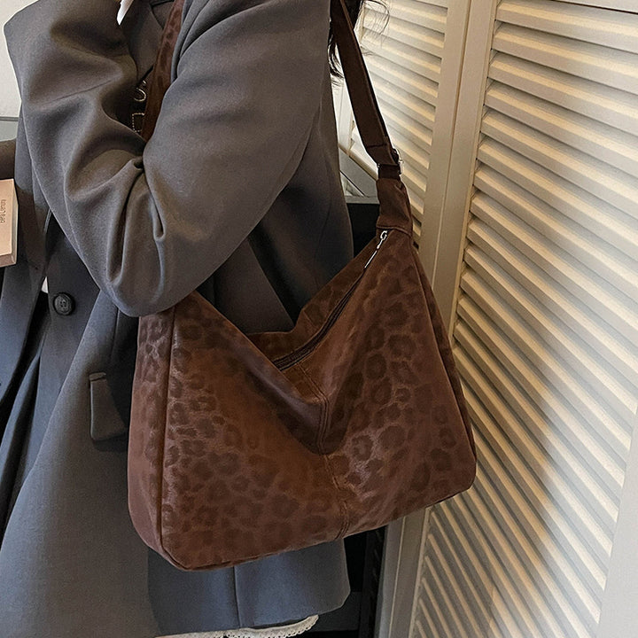 Fashion-Forward Hobo Bag