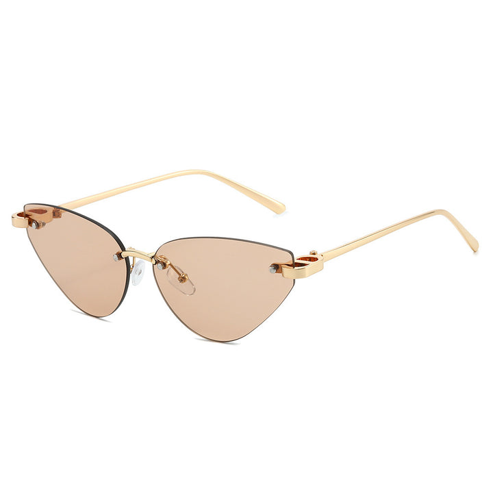Fashion-Forward Cat-Eye Sunglasses Kalsten