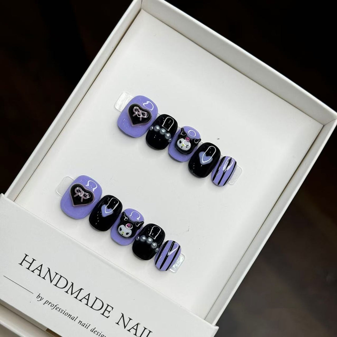 Creative Themed Press-On Nail Art Set
