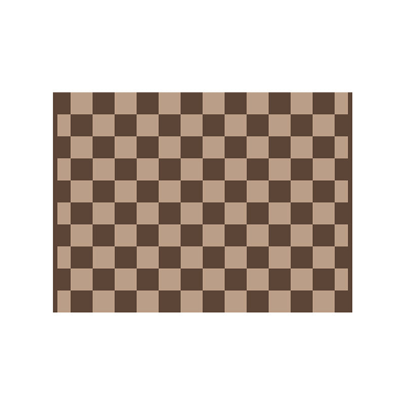 Flat-woven kitchen runner with non-slip underside and geometric diamond pattern