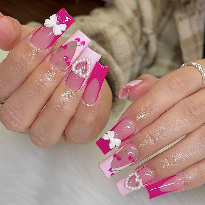 Decorative 3D Heart Nail Art Extensions Kalsten