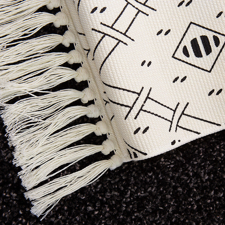 Narrow cotton runner