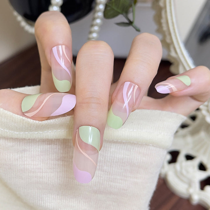 Artistic Press-On Nail Set with Wavy Design Kalsten