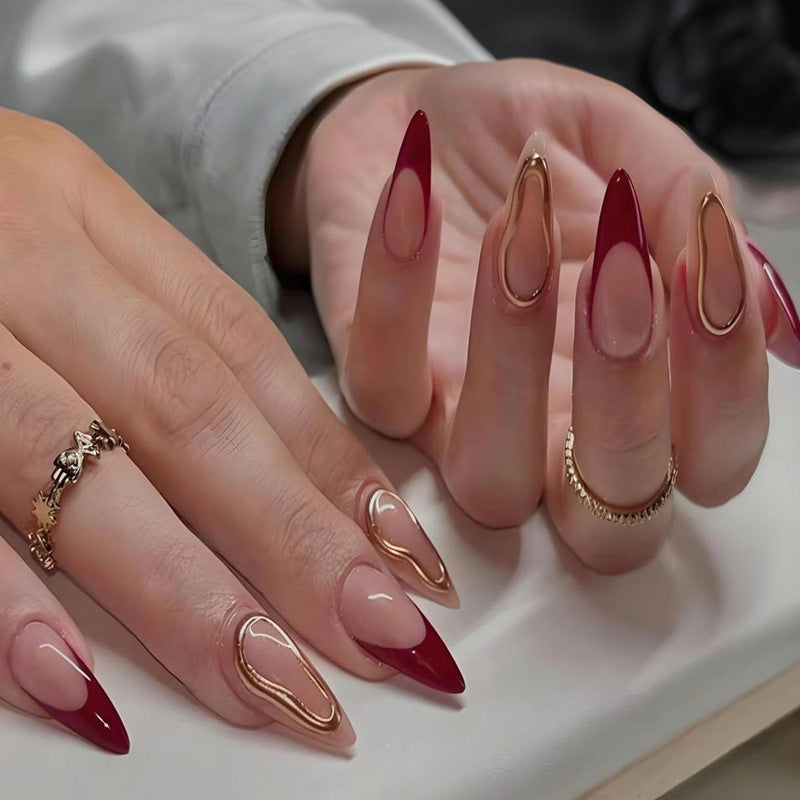 Nail set with elegant lace design Kalsten