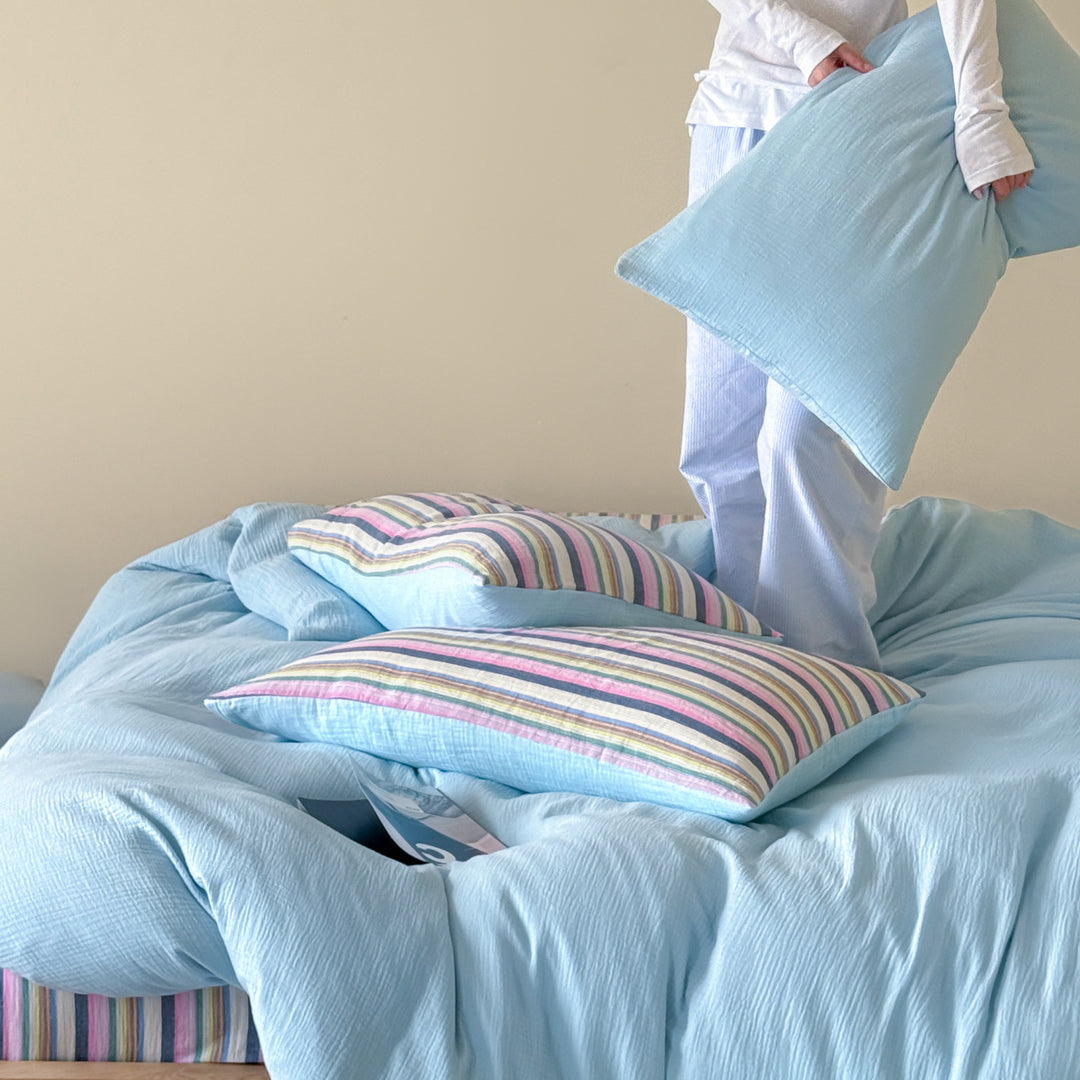 Organic Cotton Duvet Cover Set with Striped Pillowcases and Structured Crinkle Look