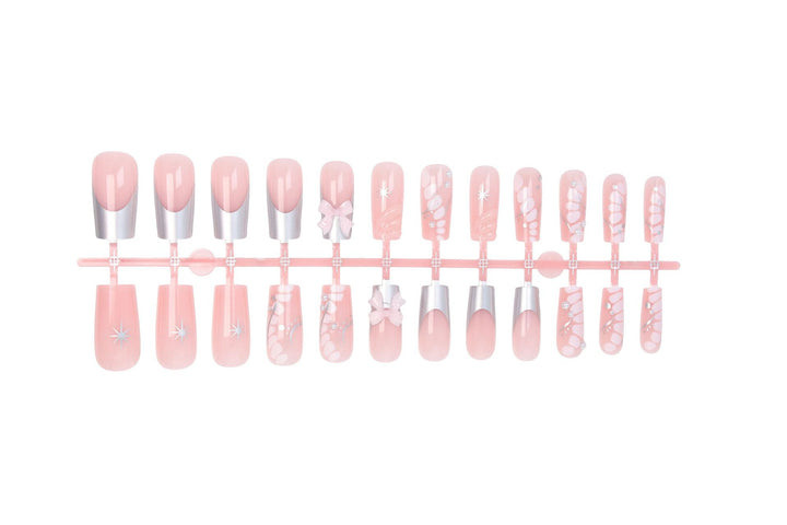 Acrylic nail set with elegant accents Kalsten