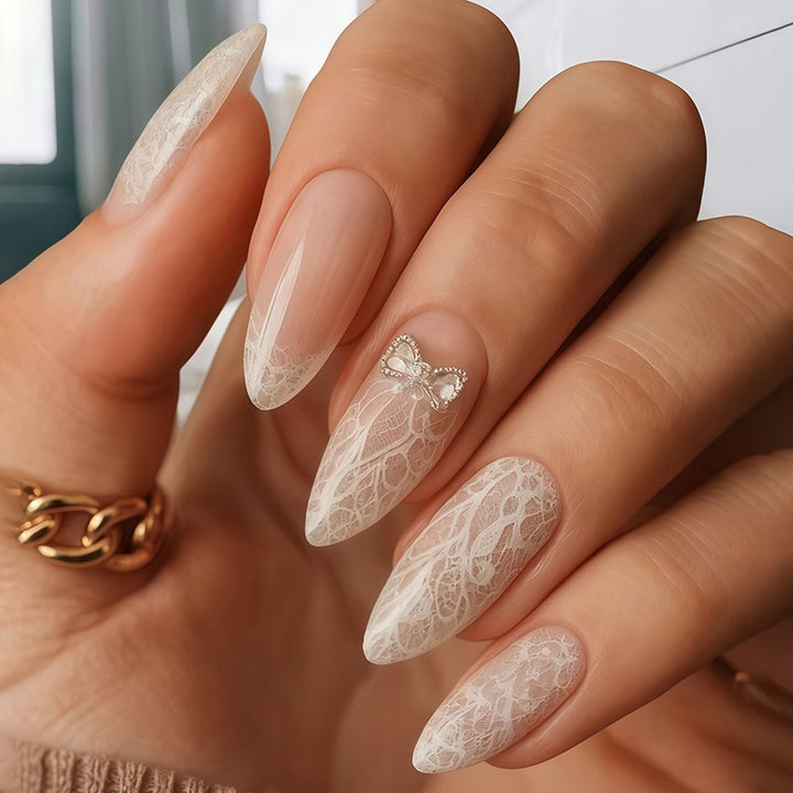 Nail art set with elegant tips and sparkling accents Kalsten