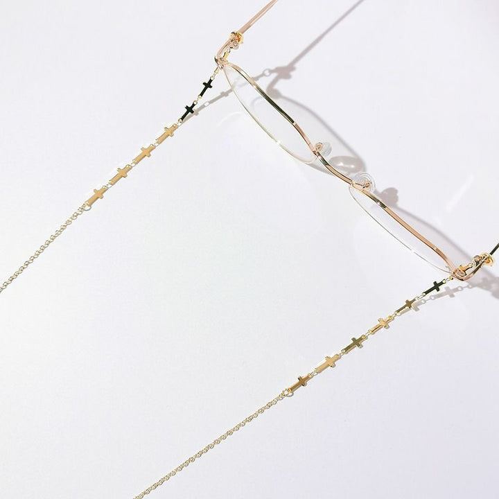 Stylish jewelry necklace with modern elements Kalsten