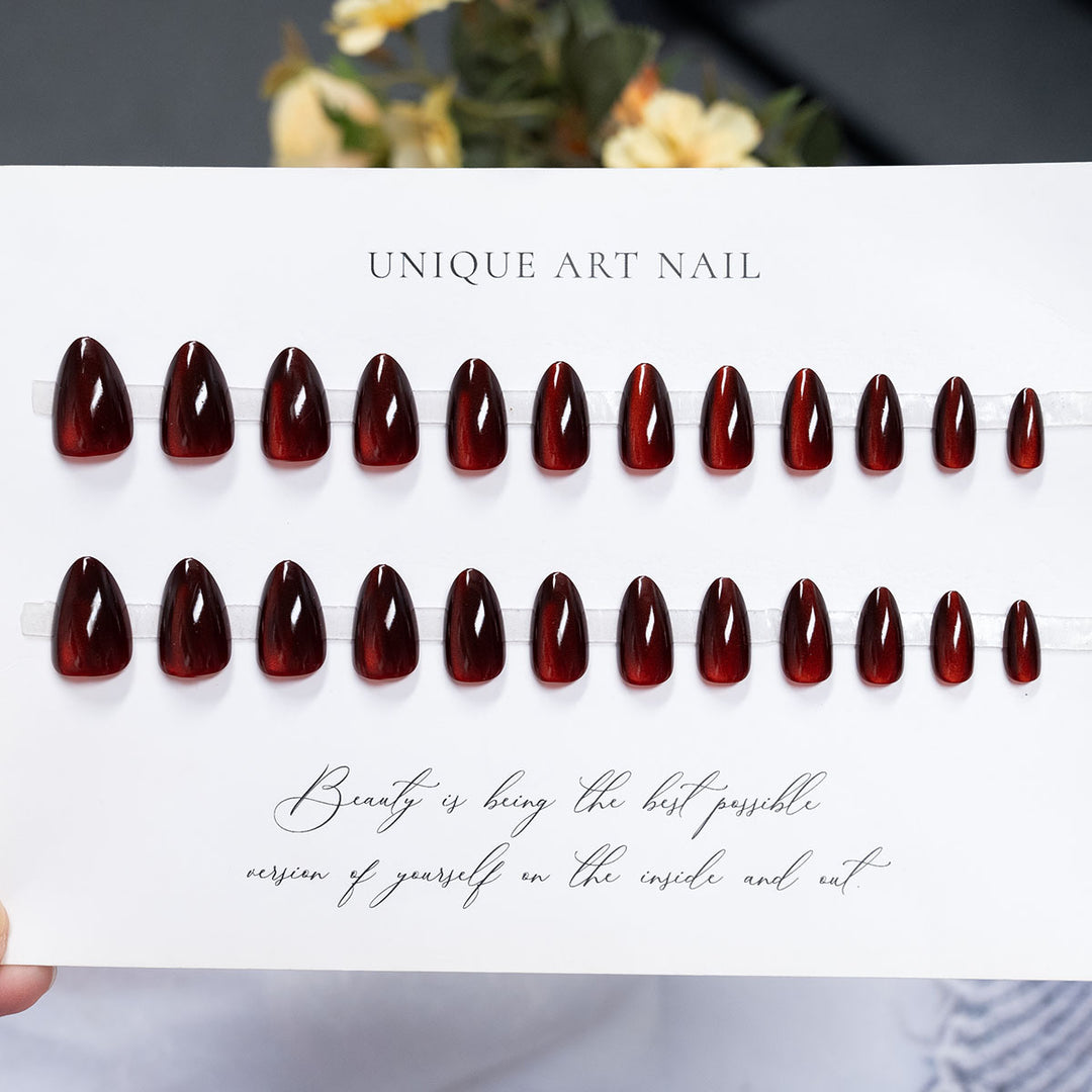 Glossy Press-On Nail Art Set