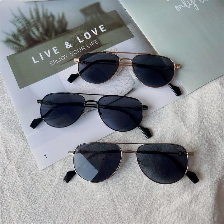 Vintage-Inspired Aviator Sunglasses Kalsten
