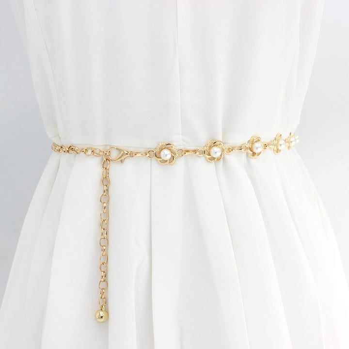 More elegant chain belt with pearl details Kalsten