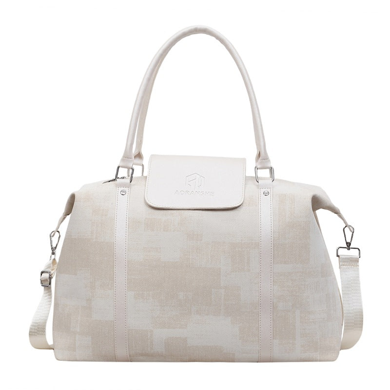 Versatile Weekender Handbag