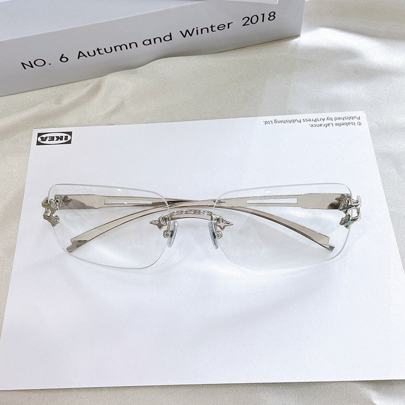 Fashionable oversized sunglasses with elegant design Kalsten