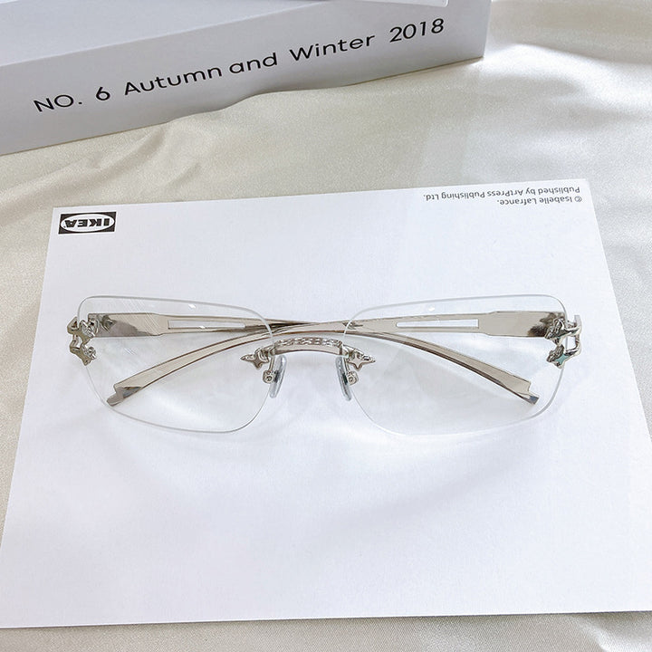 Fashionable oversized sunglasses with elegant design Kalsten