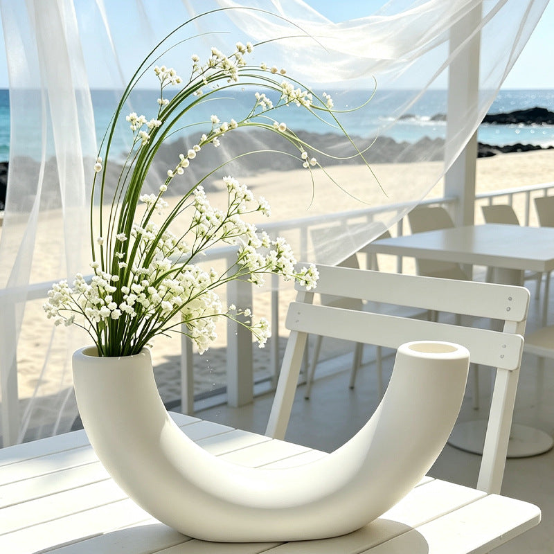 Contemporary Curved Dual-Vase Kalsten