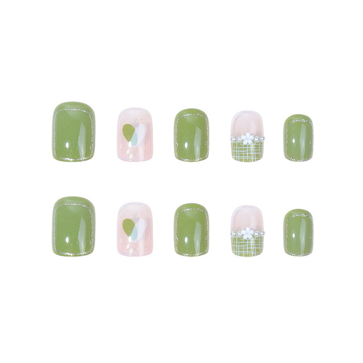Artistic Press-On Nail Set with Floral and Glossy Design Kalsten