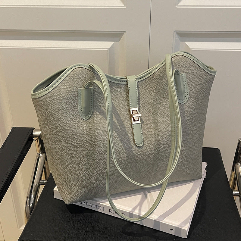 Elegant Textured Leather Tote Bag