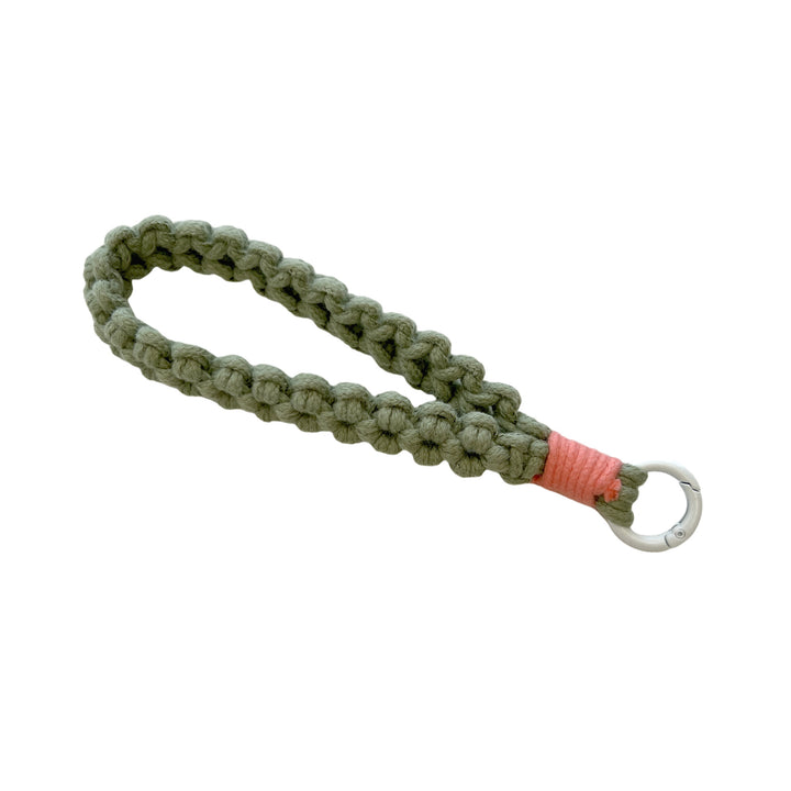 Braided Macrame Keychain Holder Kalsten