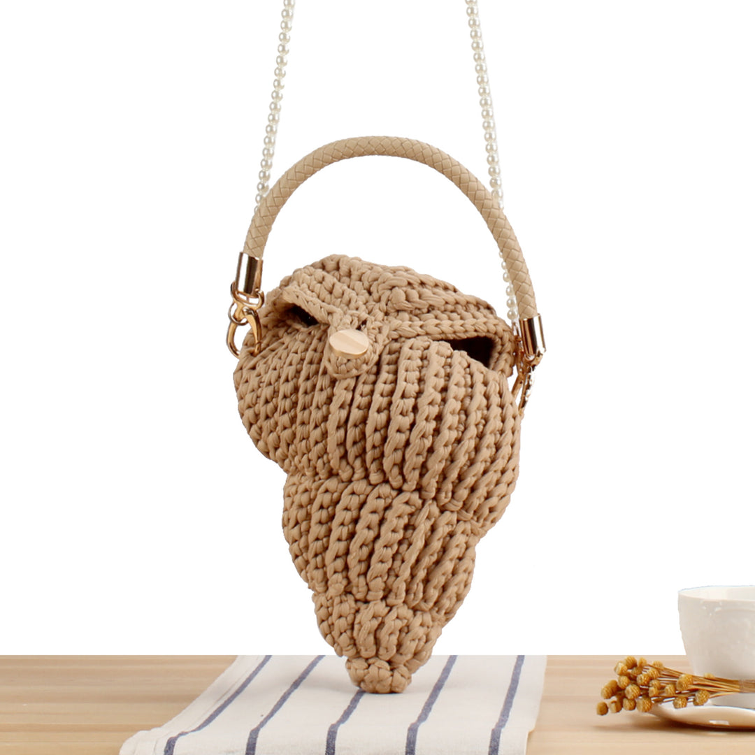 Elegant Handbag in Shell Design Kalsten