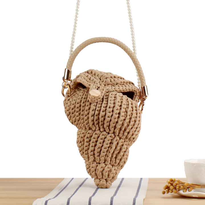 Elegant Handbag in Shell Design Kalsten