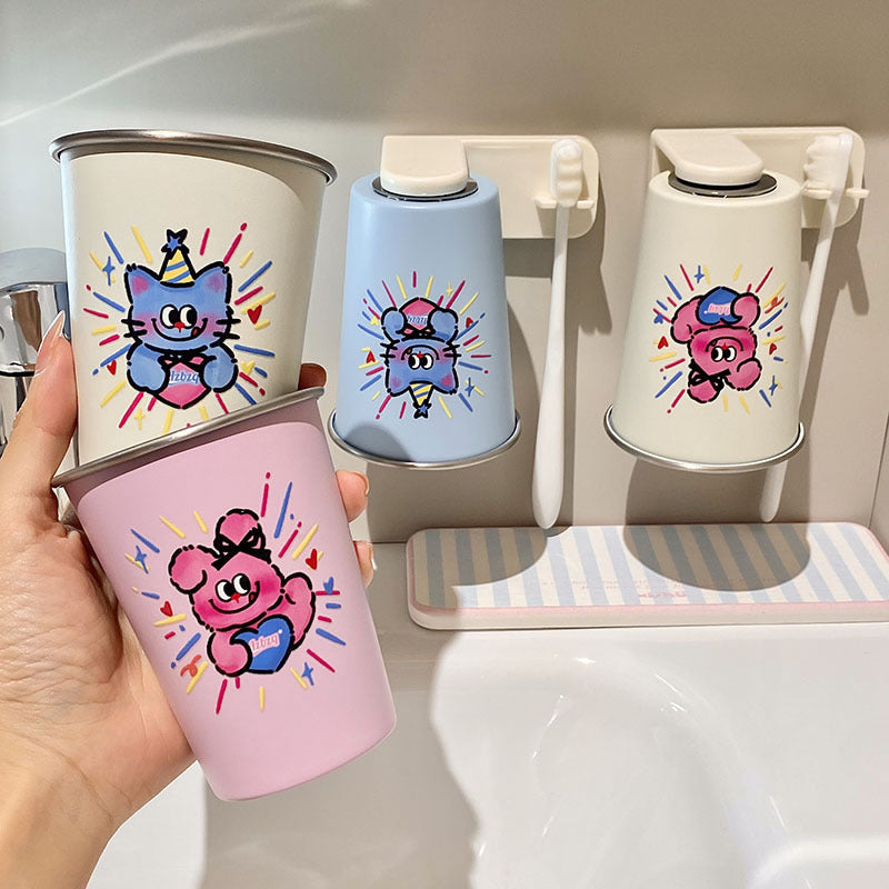 Wall cup holder with creative animal design Kalsten