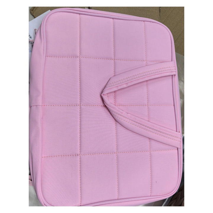 Padded cosmetic organizer bag with practical hanging system Kalsten