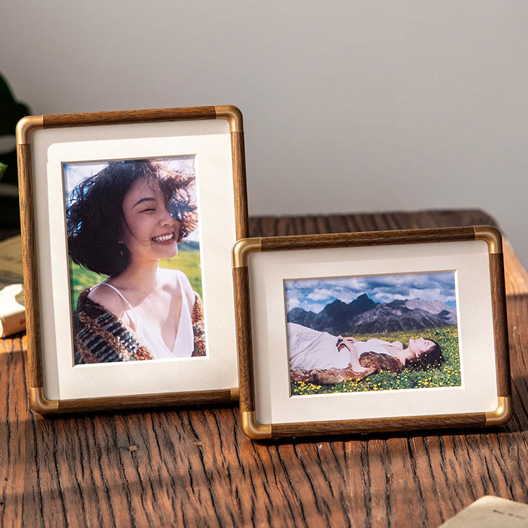 Luxurious Decorative Photo Frame for Home