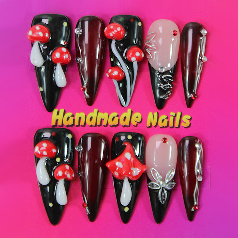 Artificial nails with handcrafted 3D designs Kalsten